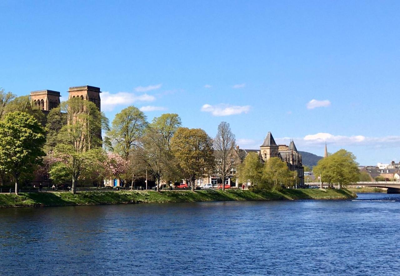 Riverside Gardens Inverness Exterior photo